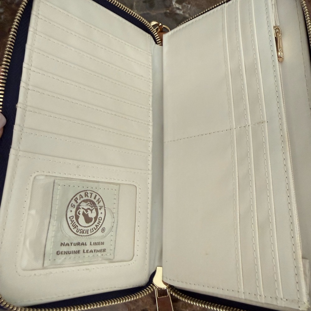 NWT, Spartina 449 Wallet - Picture 5 of 9